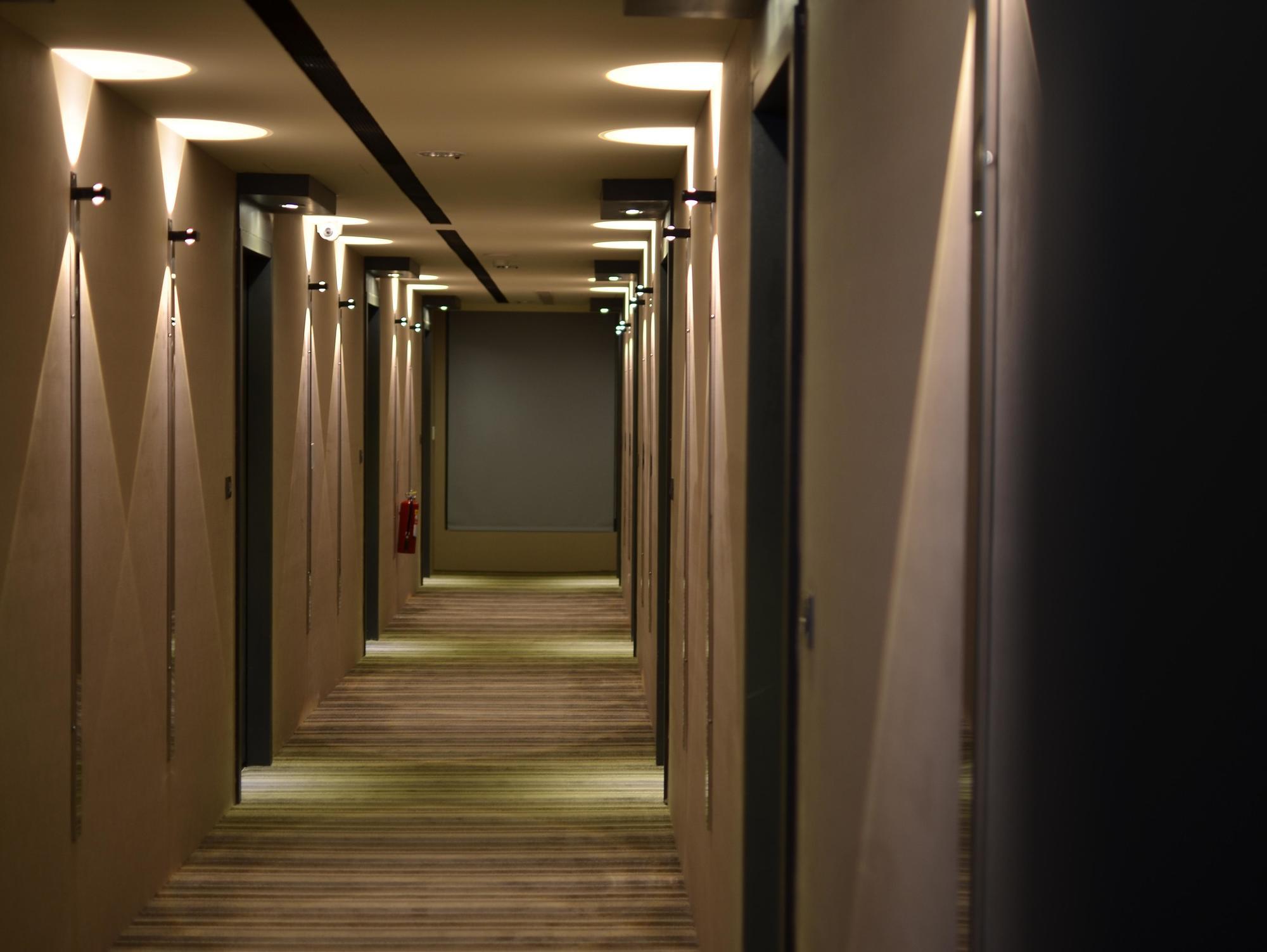 Hotel Cube Ταϊχούνγκ Εξωτερικό φωτογραφία