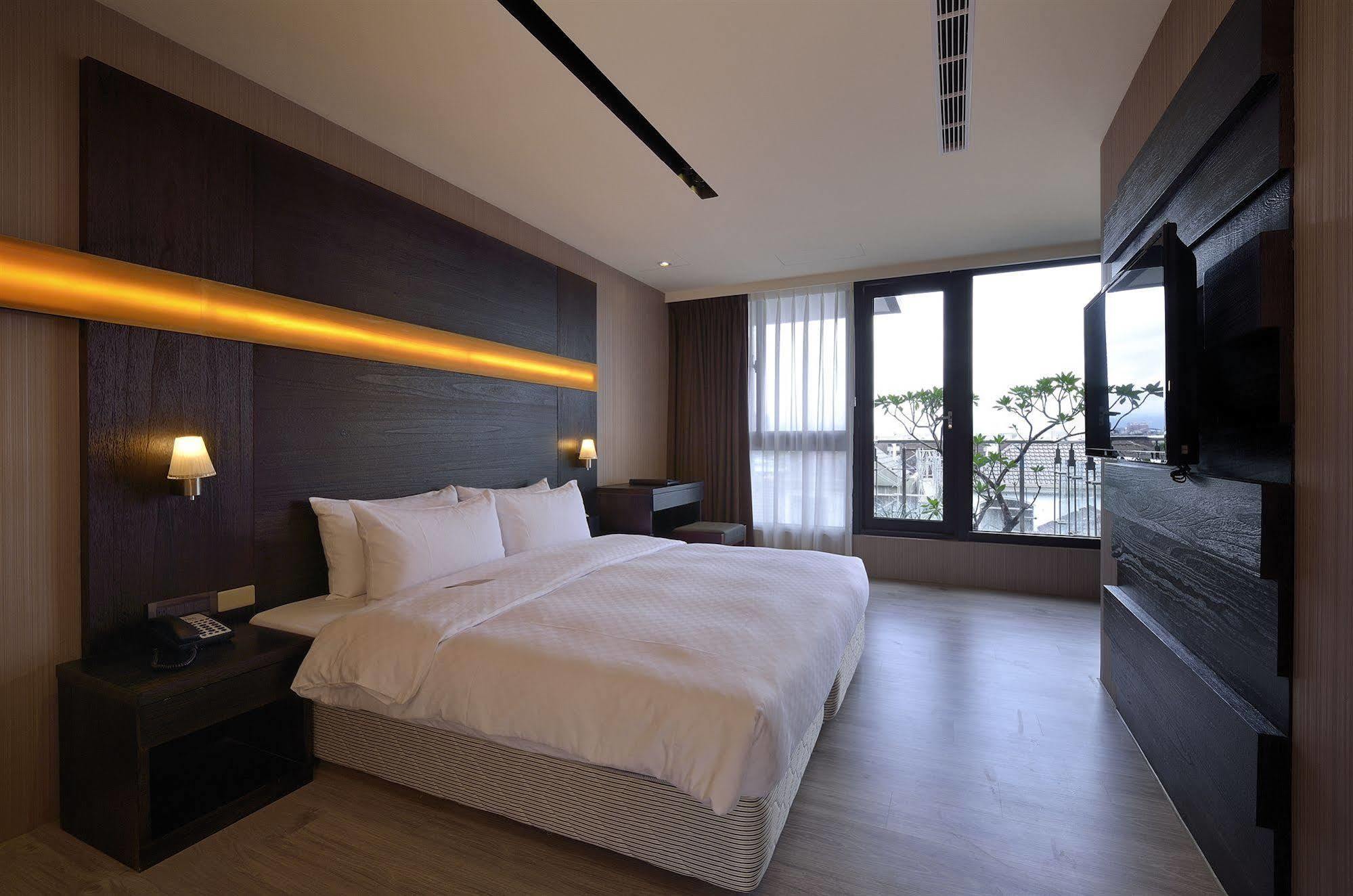 Hotel Cube Ταϊχούνγκ Εξωτερικό φωτογραφία