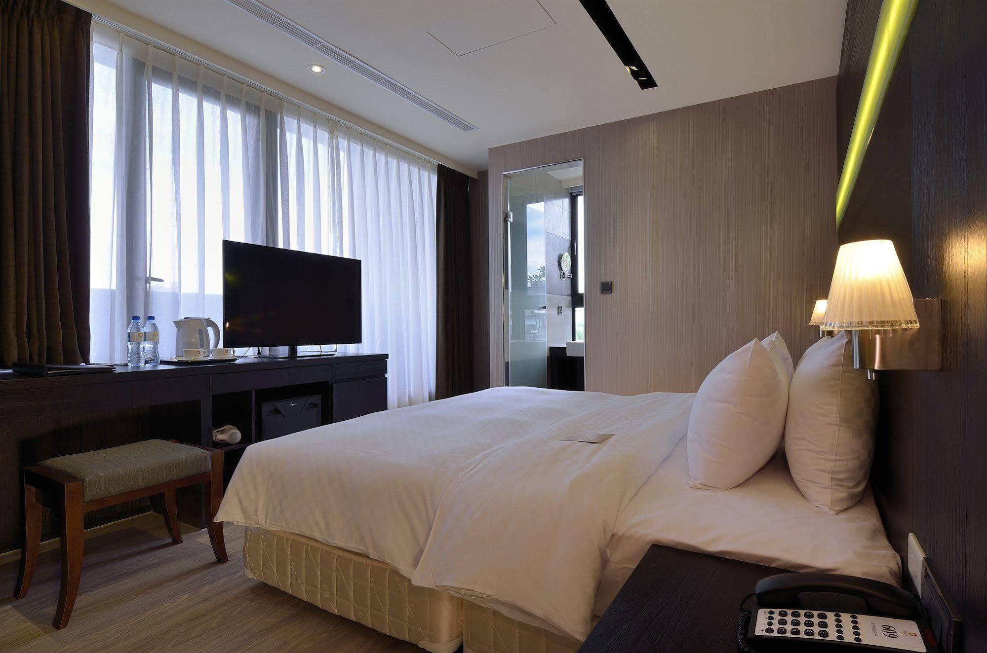 Hotel Cube Ταϊχούνγκ Εξωτερικό φωτογραφία